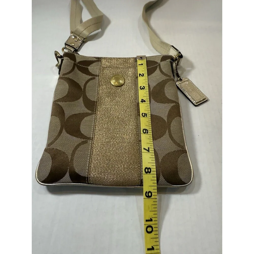 Coach‎ Signature Jacquard Gold Lurex Swingpack Crossbody Bag North South 42246